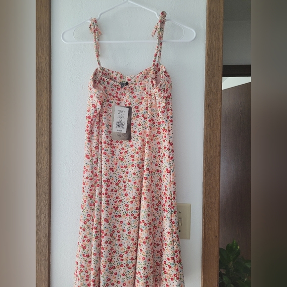 Nightie - Picture 2 of 3